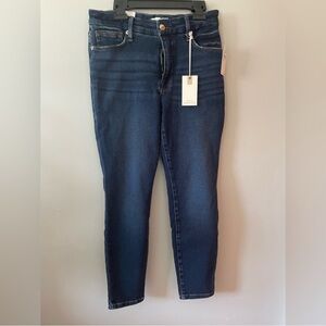 NWT - Good American Petite skinny jeans